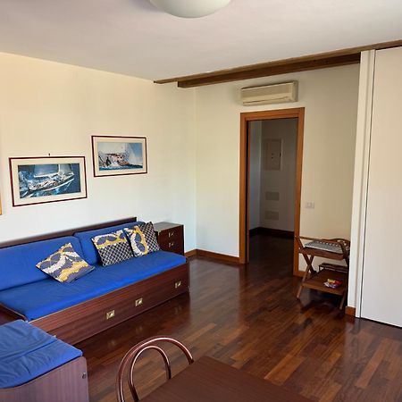 Apartment Giulia Múggia Exterior foto